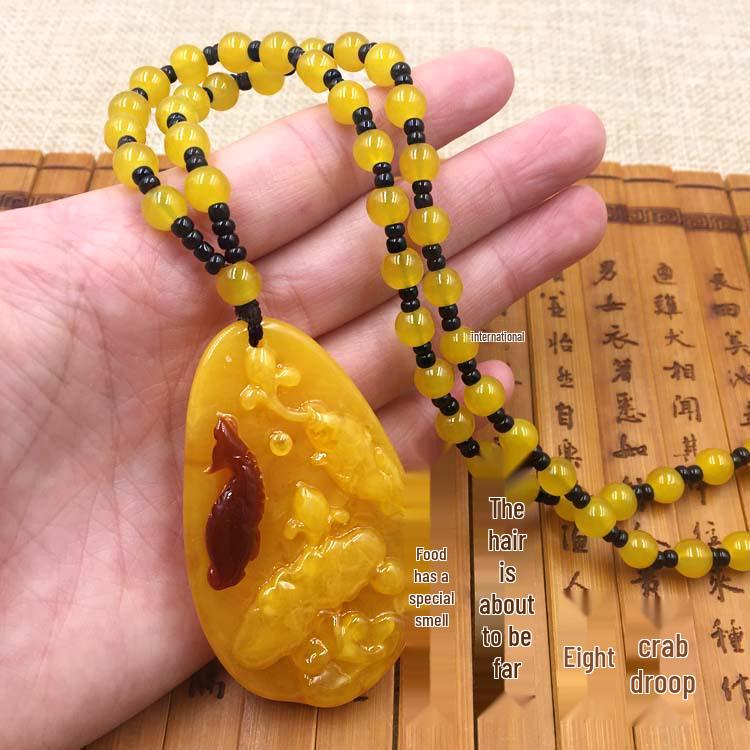 Náhrdelník s jantárovým príveskom v etnickom štýle, retiazka na sveter