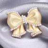 Sweet And Cute Bow Pearl Brooch Small Exquisite Internet Celebrity Alloy Electroplated Gold Corsage Suit Accessories