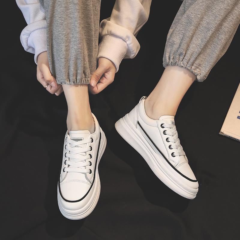 New Style Casual Sports Shoes Lace -Up Midsole Shoes Comfortable Soft Bottom Low Cut Soft Bottom Ladies White Shoes Shoes