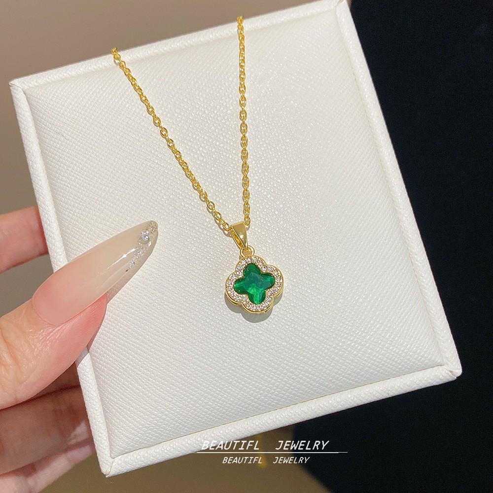 18K Gold Titanium Rhombus Clavicle Chain Necklace - Women’s Trendy Geometric Choker Pendant