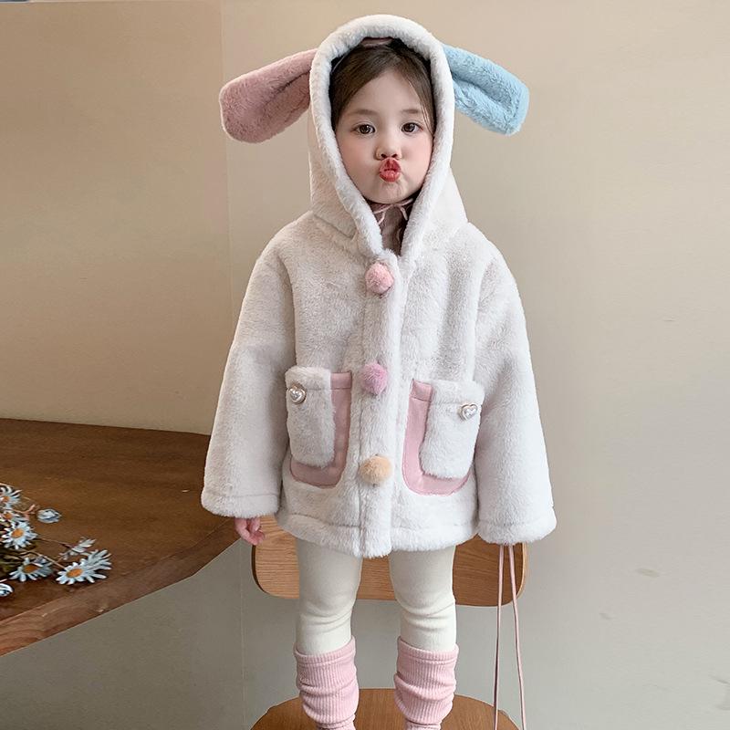 2025 Winter Kapuzen-Einteiler aus Kunstpelz für Baby-Mädchen – Süße & Warme Oberbekleidung