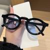 Retro Simple Style Round Sunglasses Women Men Luxury Brand Design Rivet Decoration Sun Glasses Travel Casual Eyewear Unisex