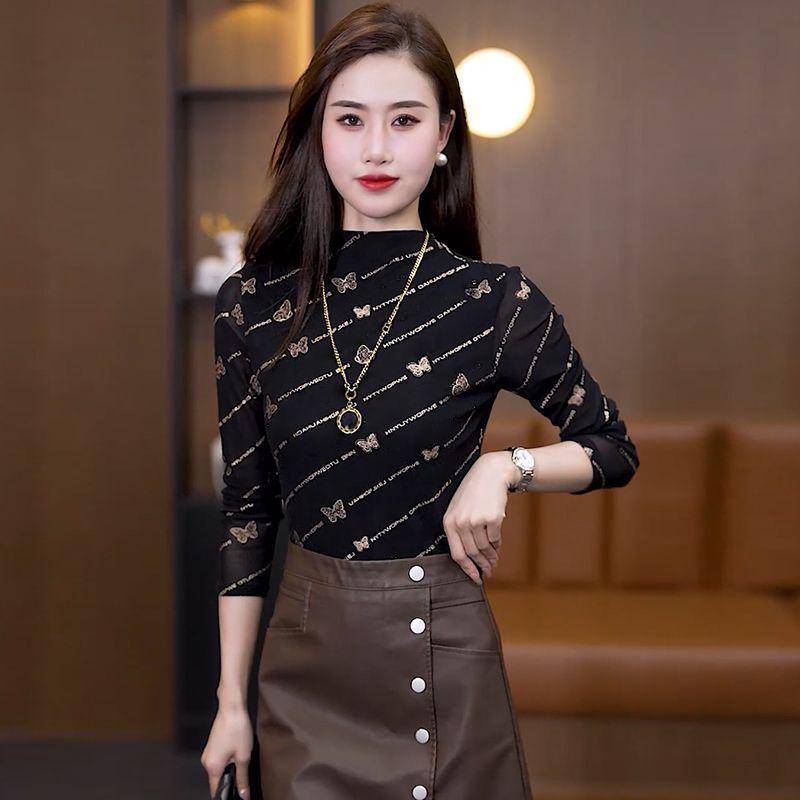 Fashionable and Versatile Autumn Base Shirt for Women