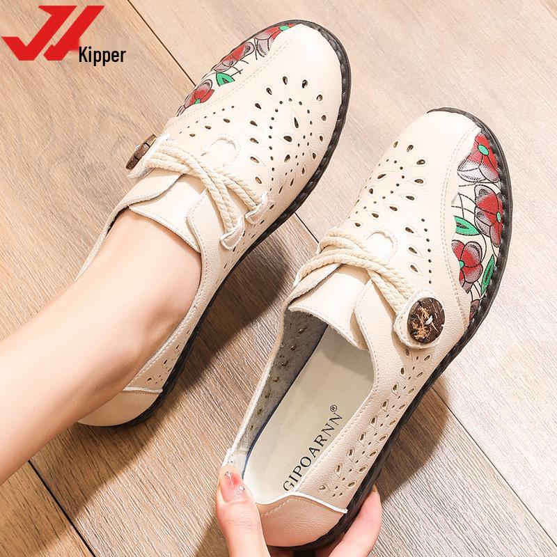 

2025 Весна Осень Женские Нескользящие Кожаные Туфли на Мягкой Подошве для Женщин Среднего и Пожилого Возраста 34