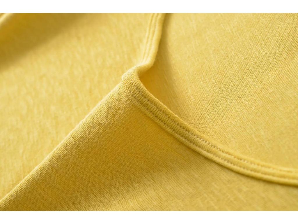 American Spice U-Neck Snowflake Cashmere Long-Sleeve Women's Slim Fit T-Shirt for Spring/Autumn