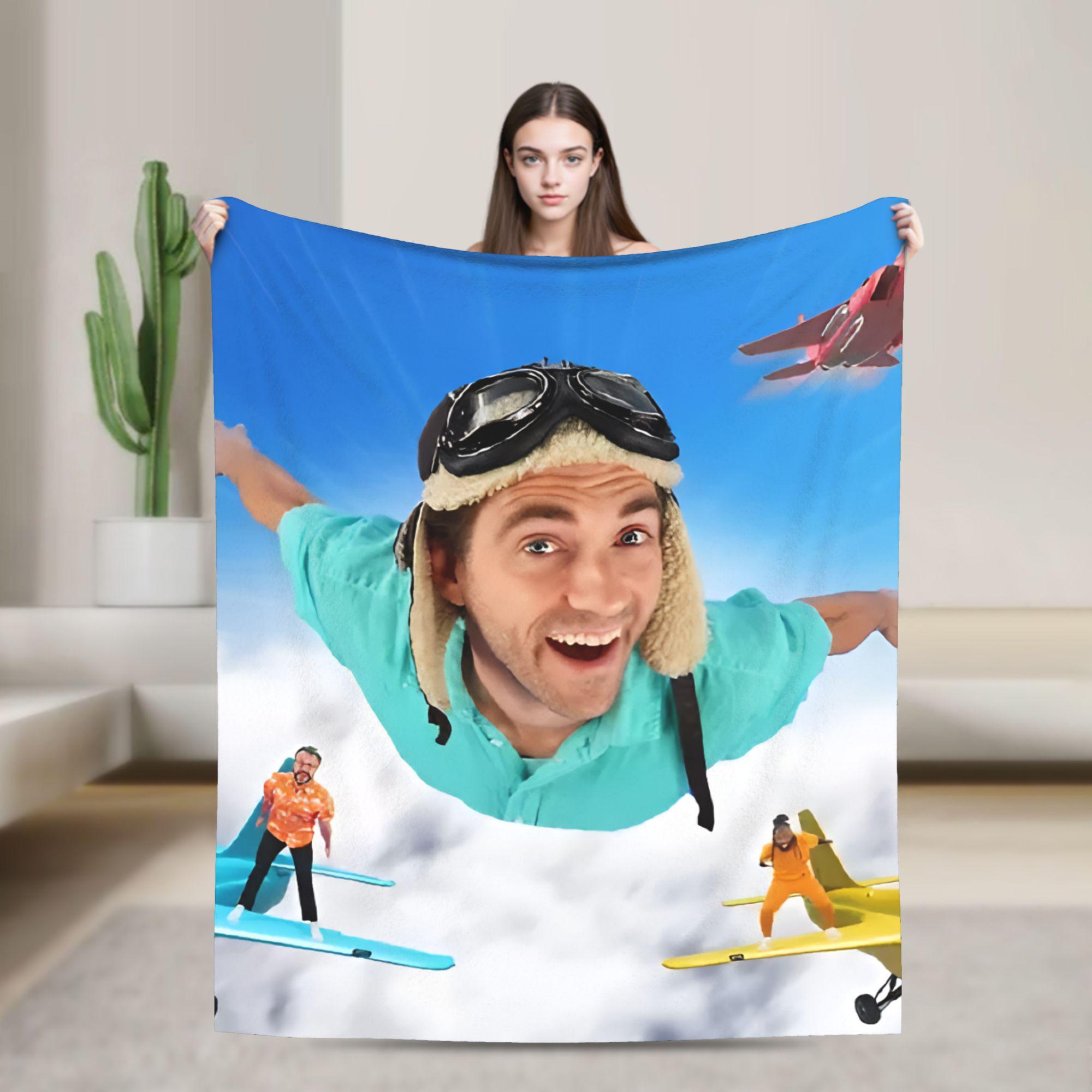 

Danny Go Cartoon Soft Warm Blankets Decorative Plush Throw Blanket Pattern Couch Bed Flannel Bedspread Sofa Bed Cover 30x40in