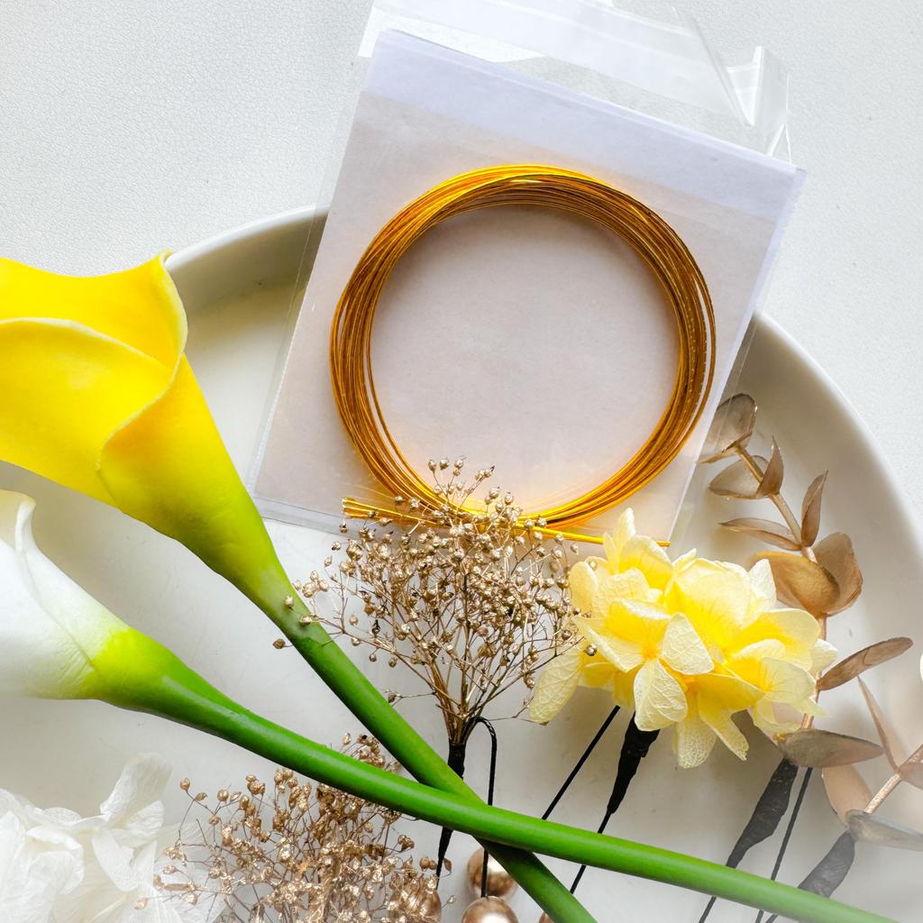 Yellow Calla Lily, White, Coming-of-Age Ceremony, Hair Ornament, Dried Flowers, Mizuhiki (decorative cord), Gold Leaf, Japanese Traditional Clothing,