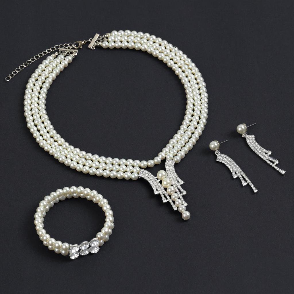 Trending European & American Pearl Jewelry Set: Necklace, Earrings, and Bracelet for Weddings & Evenings