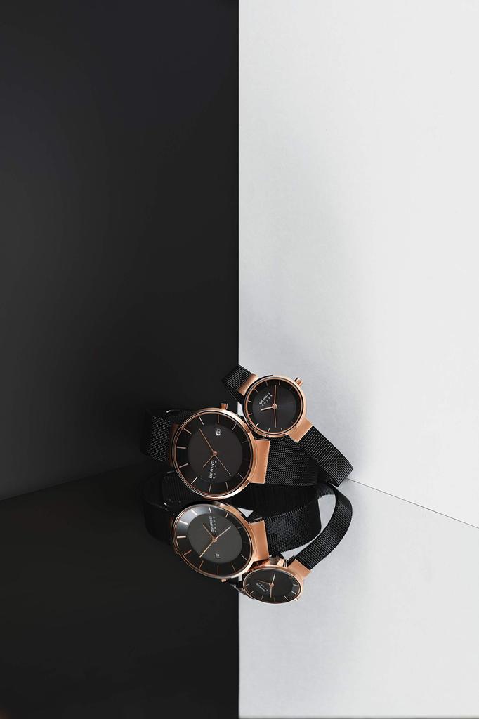 BERING Solar Black x Rose Gold Stainless Steel Mesh Strap Sapphire Glass Genuine Imported Product 3 Year Warranty Scratch Resistant Break Resistant