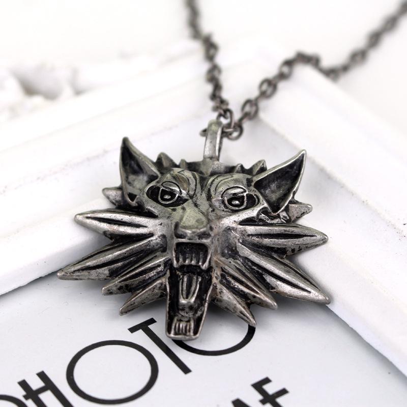 Witcher 3 Wolf Head Men's Alloy Pendant Necklace - Trendy Gaming Accessory