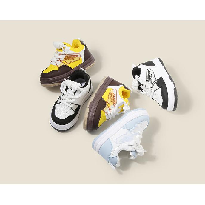 Children's Sneakers2026Spring and autumn boys' casual sneakers, new high-top girls' white shoes, soft-soled baby shoes