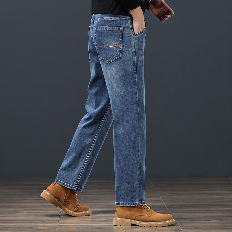 Men's Plus Velvet Loose-Fit Straight Jeans with Oblique Pockets - Versatile Autumn/Winter Nine-Point Pants (Large Size Available)