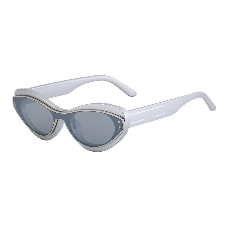 

Vintage Brand Designer Cat Eye Sunglasses Women For Men Fashion Popular Luxury Punk Rivet One Piece Sexy Sun Glasses UV400 As The Picture