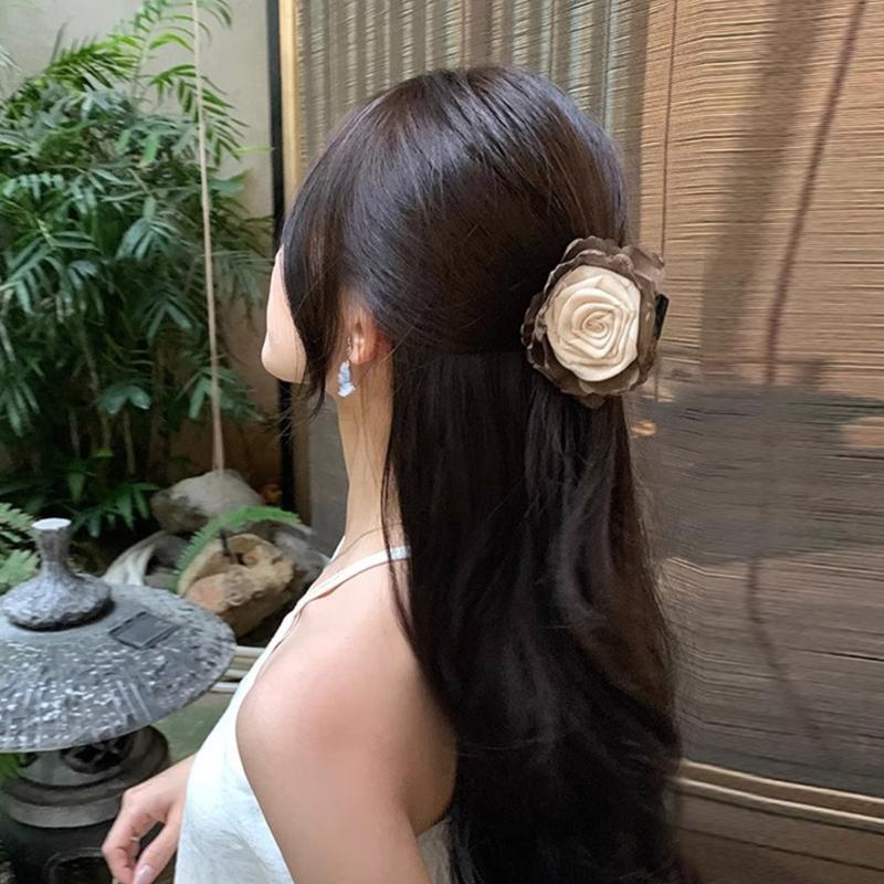 Elegant Camellia Flower Hair Claw Clip Practical Plastic Hair Clamp Nonslip Hair Accessory For Women