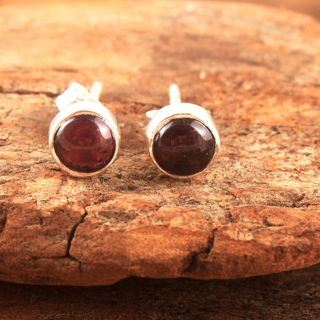 Ametyst Černý Onyx Larimar Granát Měsíční kámen Labra Karneol Stříbrná náušnice 925 Sterling Silver Šperky