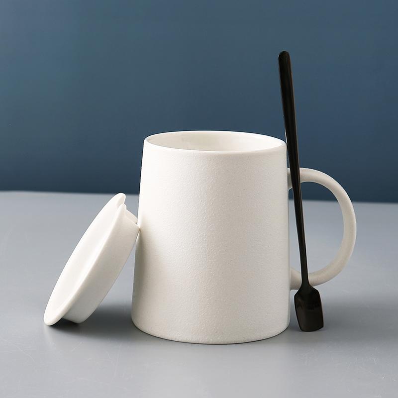 Retro Style Personalized Frosted Ceramic Mug Japanese Home Black Breakfast Cup with Lid and Spoon Office Mugs