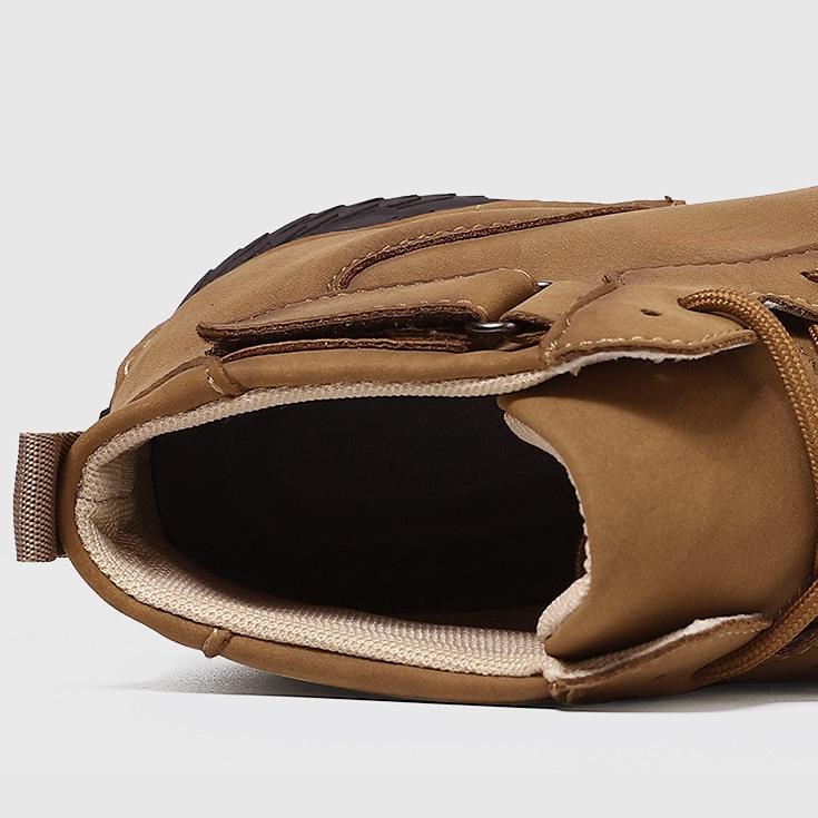 New Octopus Men's Shoes Outdoor Sports Shoes Spring and Autumn Season Men's Casual Top Layer Leather Short Boots