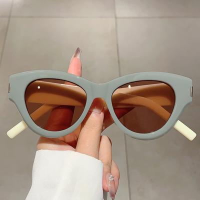 Mode Vintage Kattenoog Zonnebril Dames Voor Vrouwelijke Zonnebrillen Punk Tinten Luxe Merk Ontwerper Elegante Dames Brillen Uv400