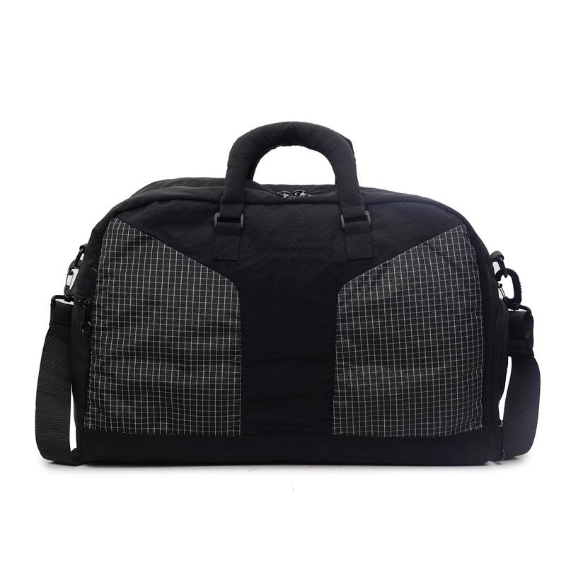 

Large Capacity Travel Gym Bag with Wet/Dry Separation, Expandable for Short Trips, Swimming, Yoga, and Outdoor Activities чорний