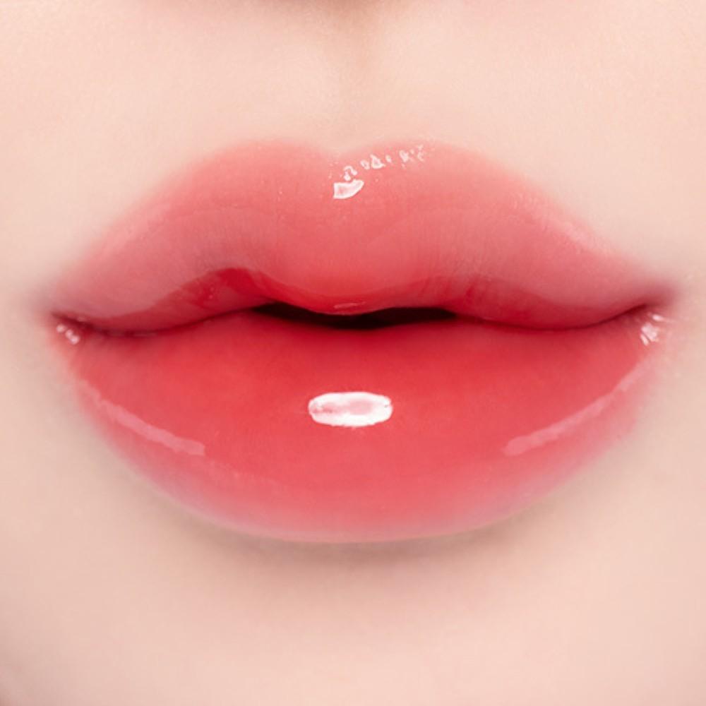 BANILA CO Volume Lip Plumper 3.8g (Choose between Maxi/Light)