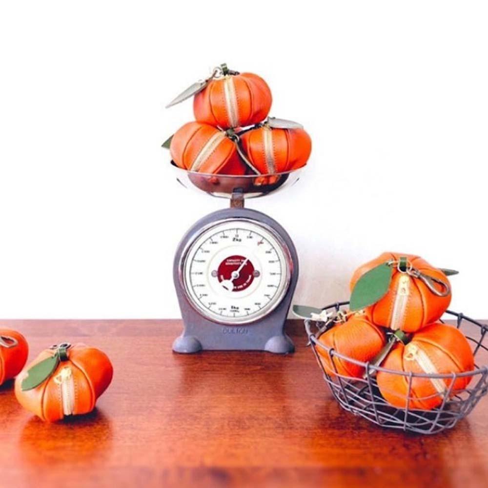 Strawberry Fruit Shape Coin Purse Cute Mini Storage Pouch Change Bag Earphone Bag  Women