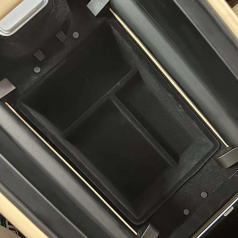 

Suitable for 2025 Lantu FREE central control armrest box storage box storage box car supplies accessories modification синий