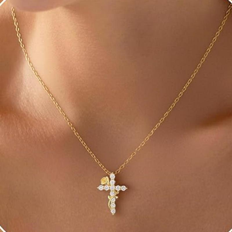Women s Fashionable Simple Cross Pendant Necklace золотой