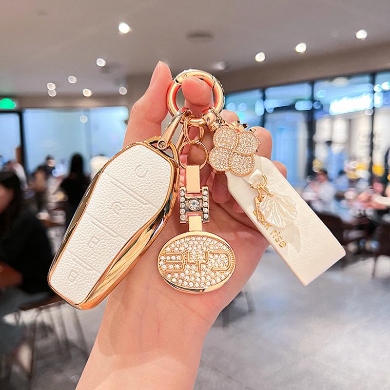 Compatible with BYD Yuan UP, Yuan PLUS, Yuan PRO: Men's and Women's Key Bag Set with Shell Buckle.