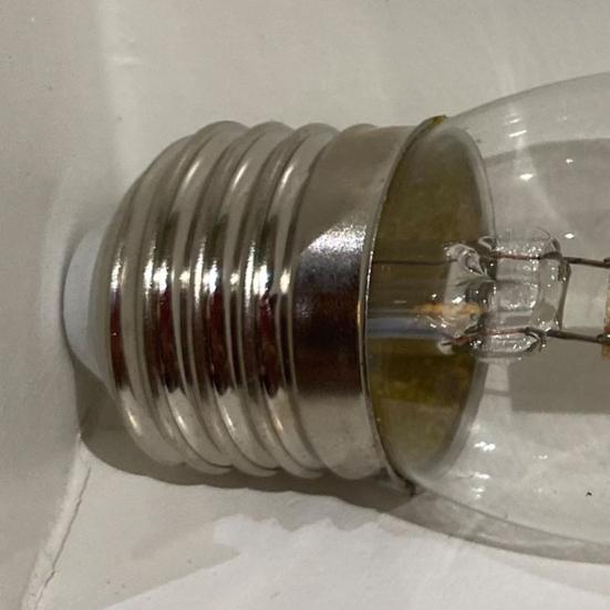 LED Flame Light Bulb E27 Flickering Flame Light Bulb Realistic Fires Effect Light Bulb for Indoor Outdoor Halloween Christmas Decoration