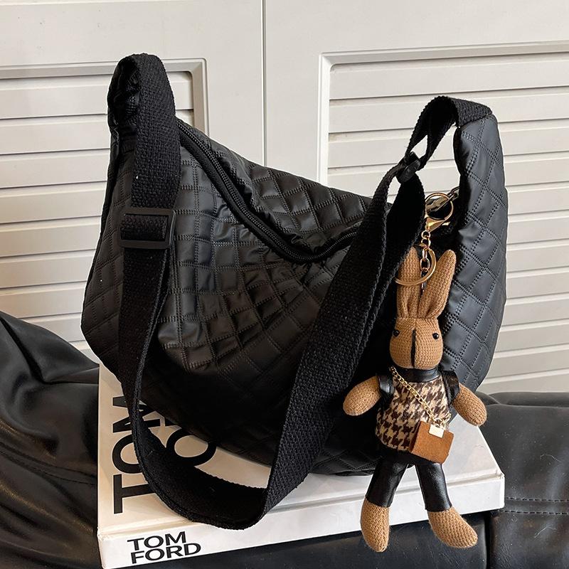 Popular Diamond Dumpling Bag New Fashion Crossbody Bag for Women Ins High-end Niche Shoulder Bag