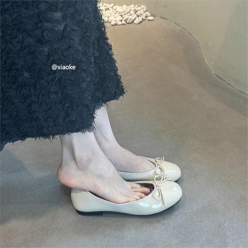 Red Single Shoes Female Cute Round Head Spring Shallow Mouth Simple Bow Flat Beanie Shoes Lazy Little Red Shoes