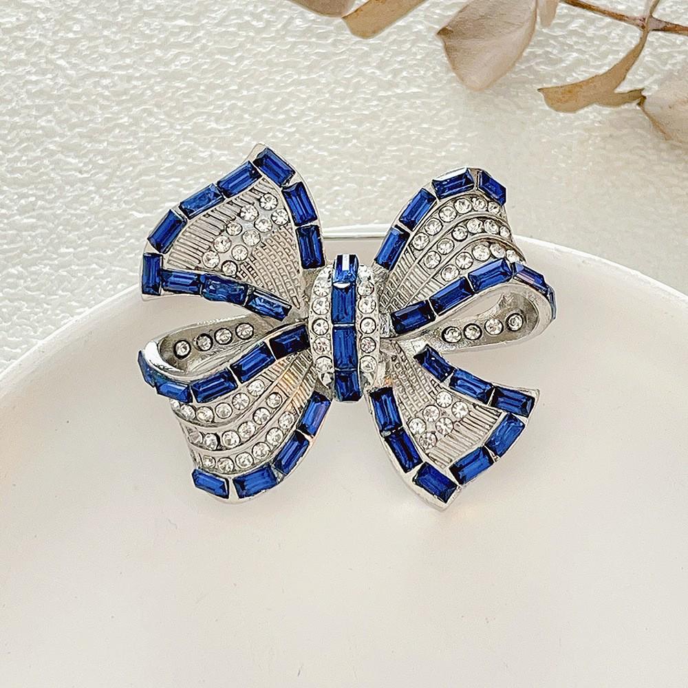 High-End Pearl & Rhinestone Butterfly Brooch for Women's Fashion Suits and Scarves
