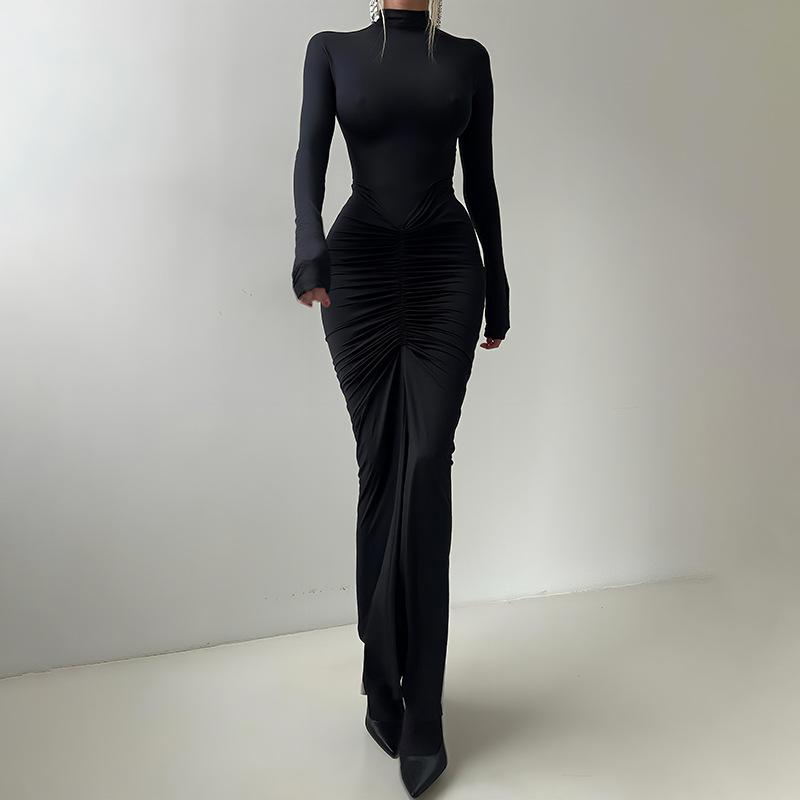 Europäischer und amerikanischer Stil Damenbekleidung Herbst Neu Einfarbige Temperament Schlank und dünn Falten Rollkragen Langarmkleid Langes Kleid