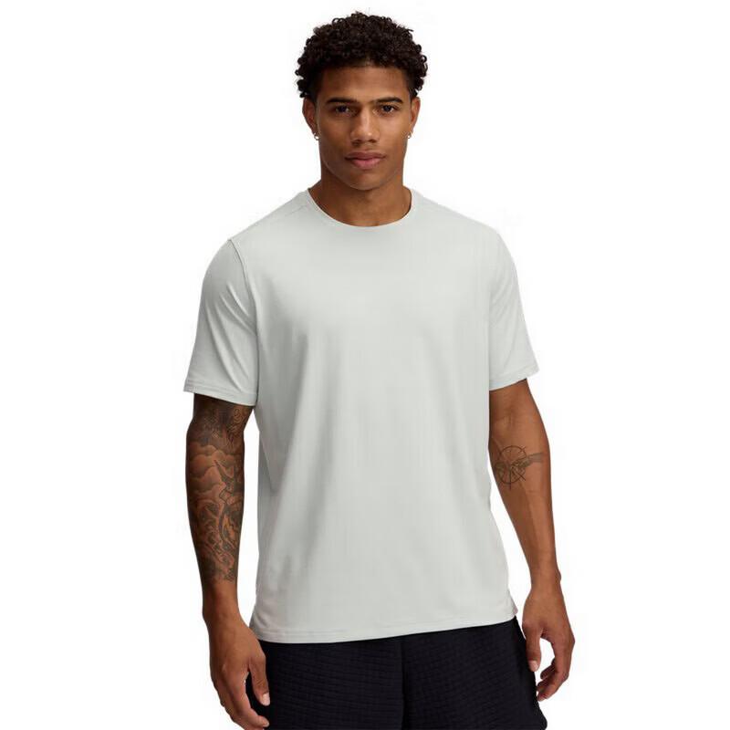 Under Armour Meridian Men s Training Short Sleeve T-Shirt XL