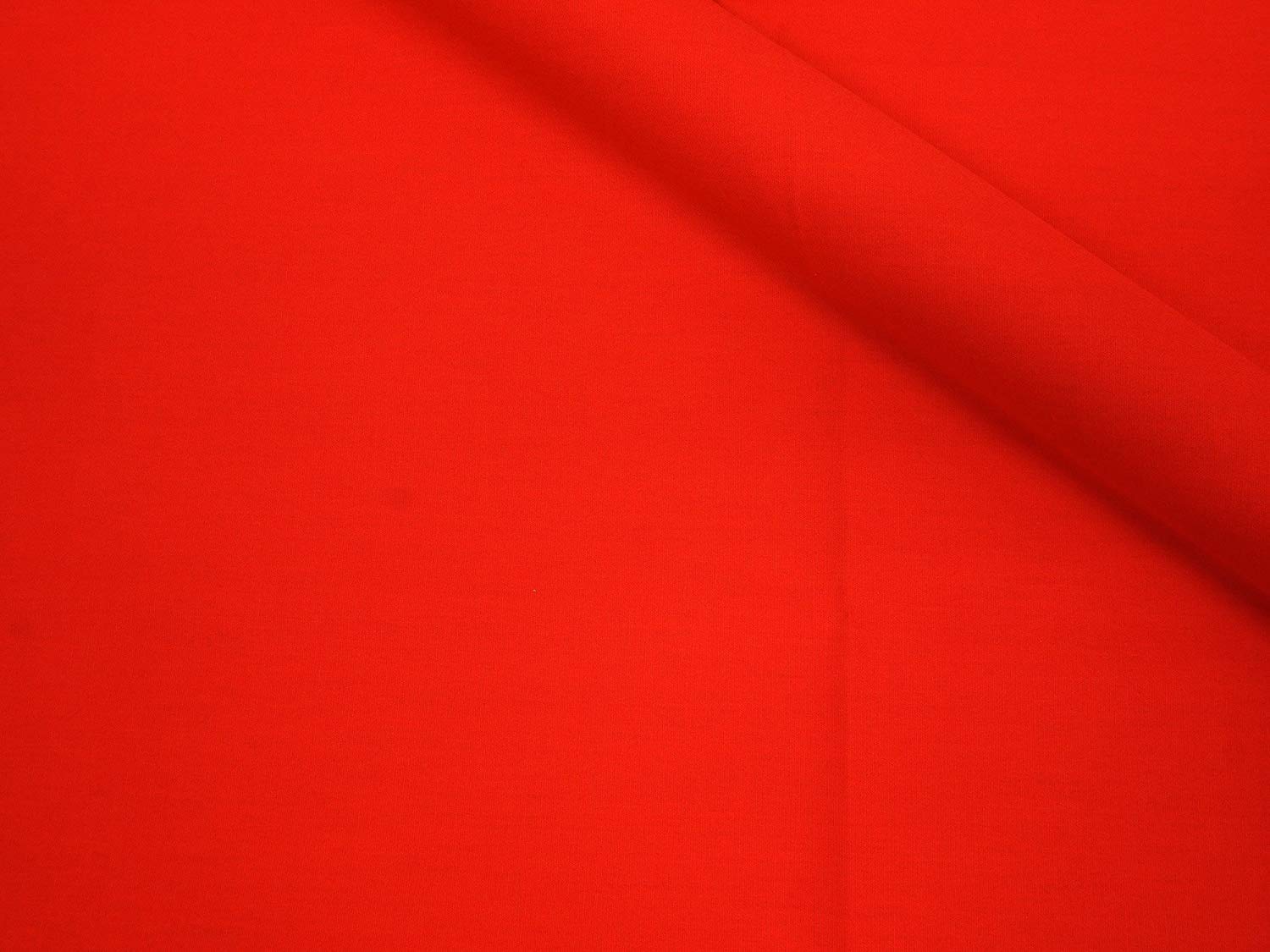

NASKA Color 110cm Wide x CF8500 Broadcloth, Approx. 3m, Col. 146, Pink/Red,