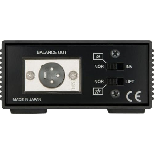 BOSS DI-1 Direct Box with Auto Power Off and 3-Level Attenuator Switch for Stage, Studio, and Sound Environments