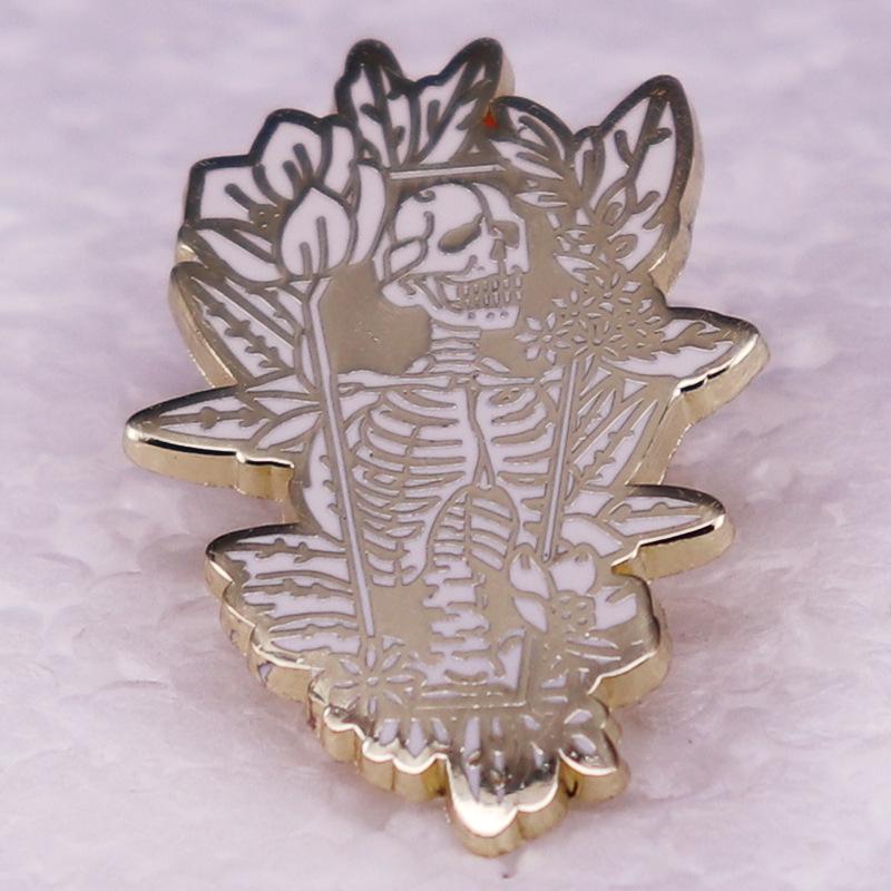 

Floral Skull Pin