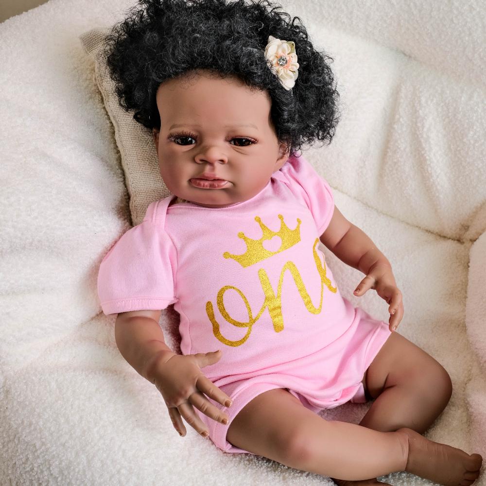 19 Zoll Reborn-Babypuppe Lanny mit weichem Stoffkörper, afrikanische Amerikanerin, dunkle Haut, Neugeborenenpuppen, lebensechte, handimplantierte Wiedergeburtspuppen mit lockigem Haar für Kinderspielzeug