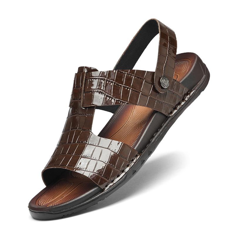 Crocodile pattern new summer sandals and slippers for men Beach Slip-on Sandals Travel Outdoor beach walking shoes Large 37-46