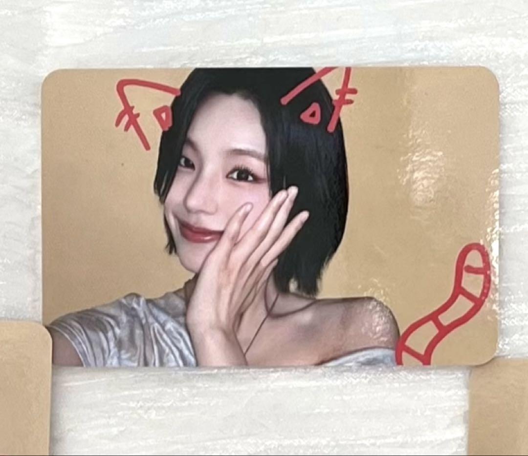 

[USED] itzy Yeji GWBG makestar Lakidro limited trading card B