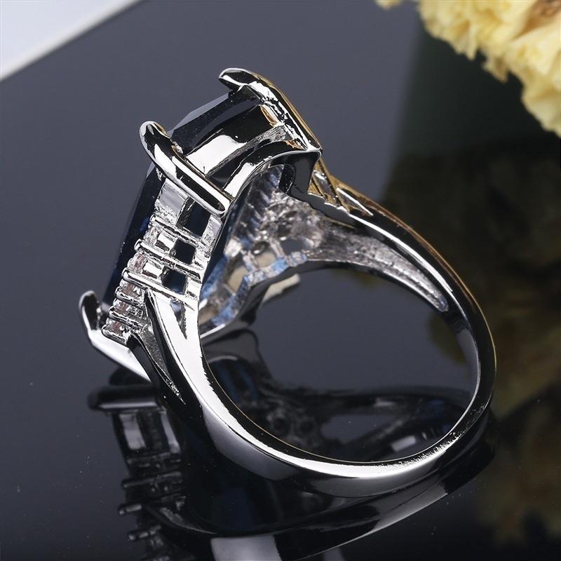 Exquisite Zinc Alloy Color Dark Blue Geometric Rectangle Crystal Zircon Rhinestone Female Ring for Women Party Zircon