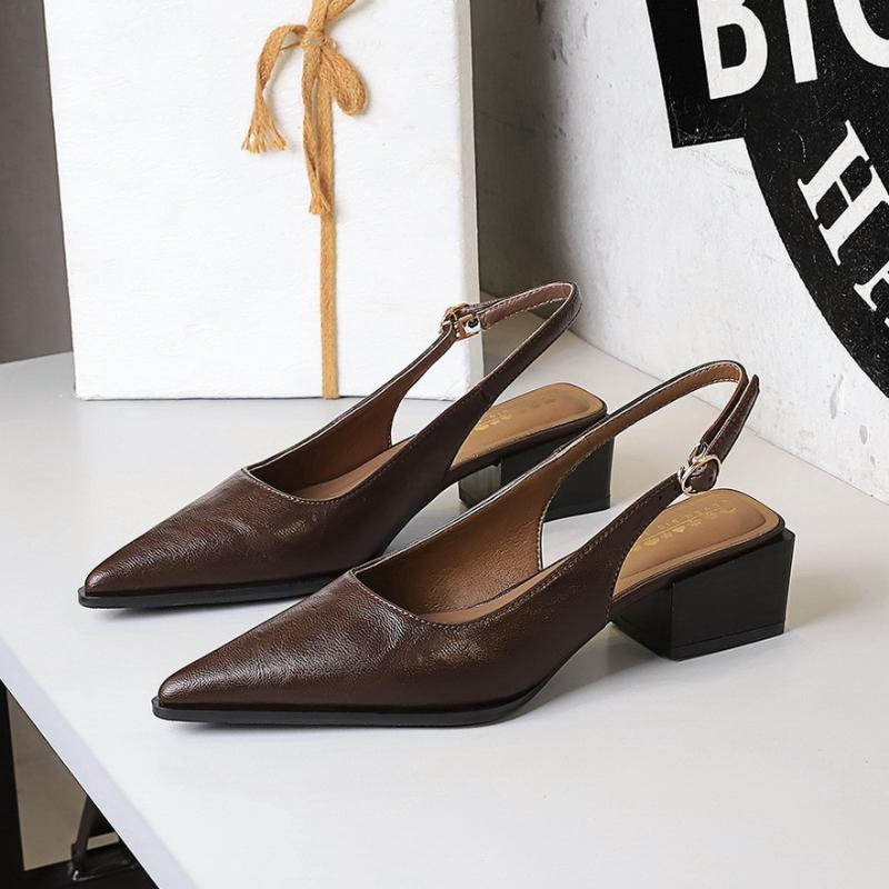 

Simple And High-End Women s Shoes With Thick Heels Shallow Mouth Pointed Toe Slim Pedicures With Empty Back Tripping Mid-Heeled 34