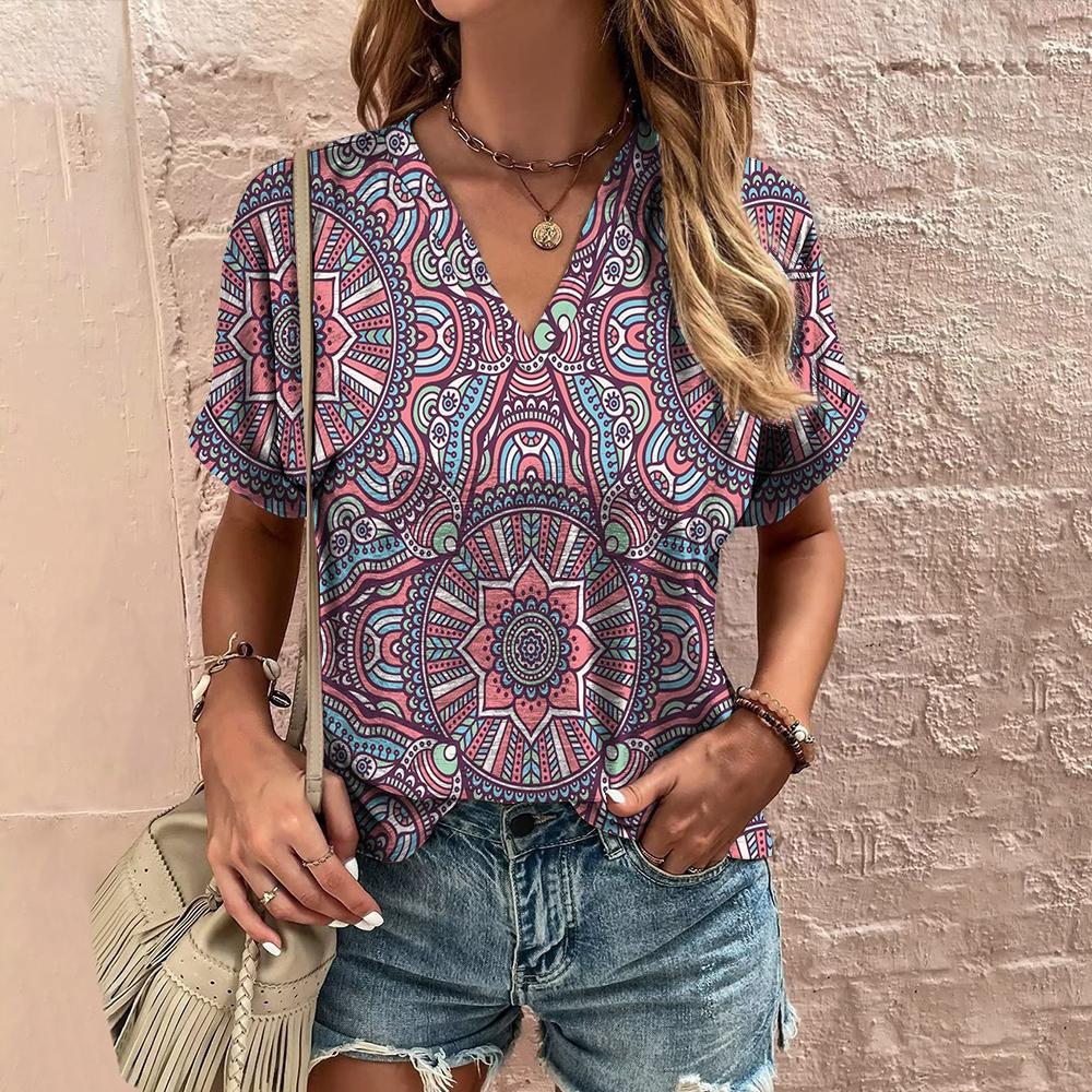 Summer Retro Women's T-Shirt Ethnic Print Short Sleeve Fashion V-Neck Tee Shirt Casual Harajuku T Shirt For Ladies Streetwear