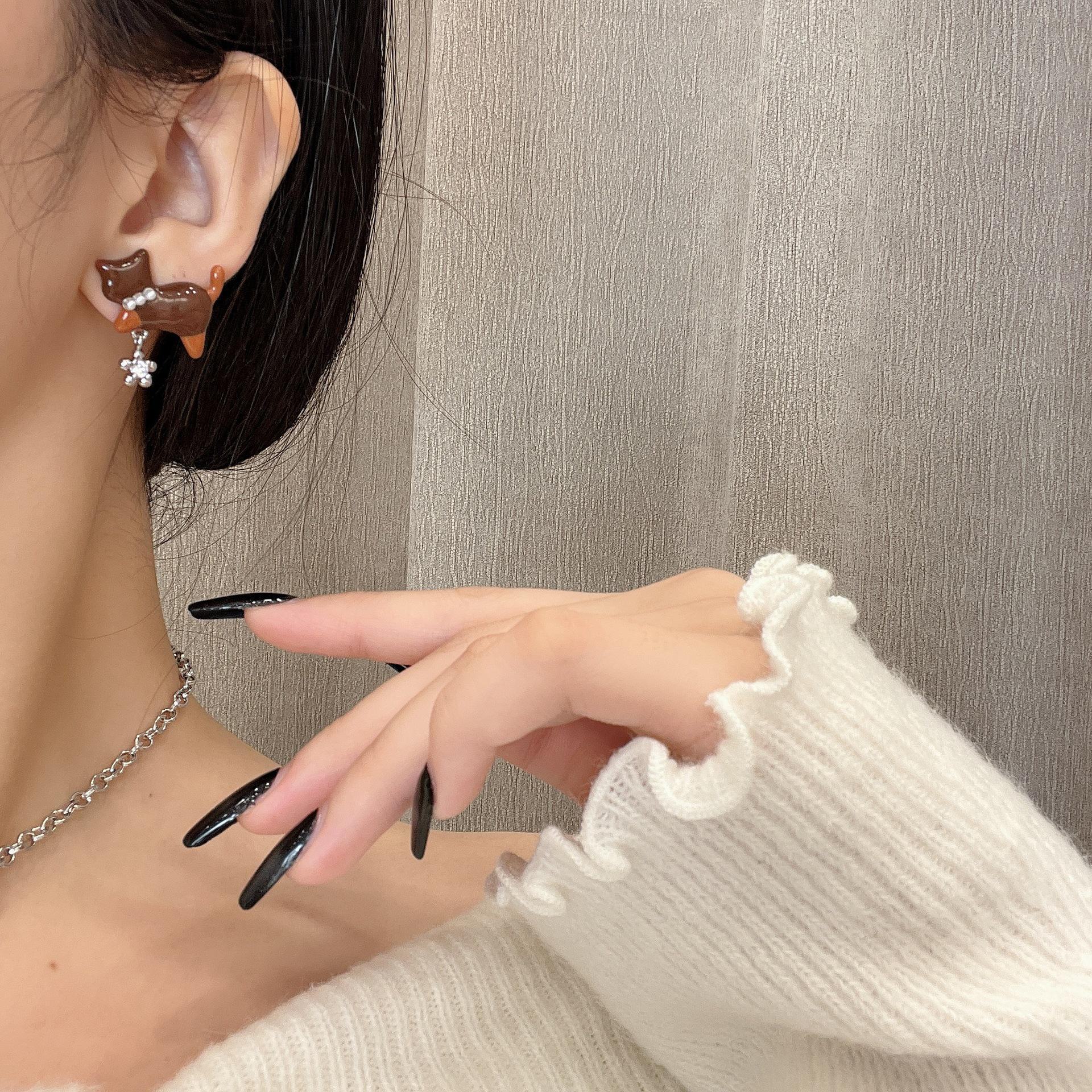 

Ожерелье с подвеской в виде таксы — универсальная роскошная цепочка для свитера для женщин и студентов E0940