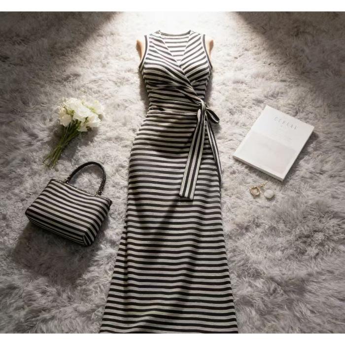 Pure desire sexy v-neck split-ended striped dress women's summer temperament waist thin straps sleeveless long skirt