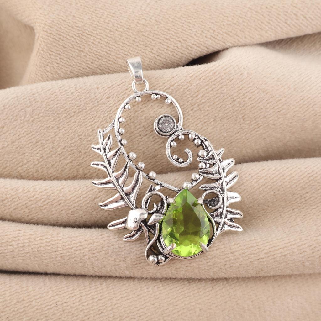 Peridot Gemstone Silver Partywear Pendant, 925 Sterling Silver Women Jewelry, August Birth-Stone Gift CP-42-1