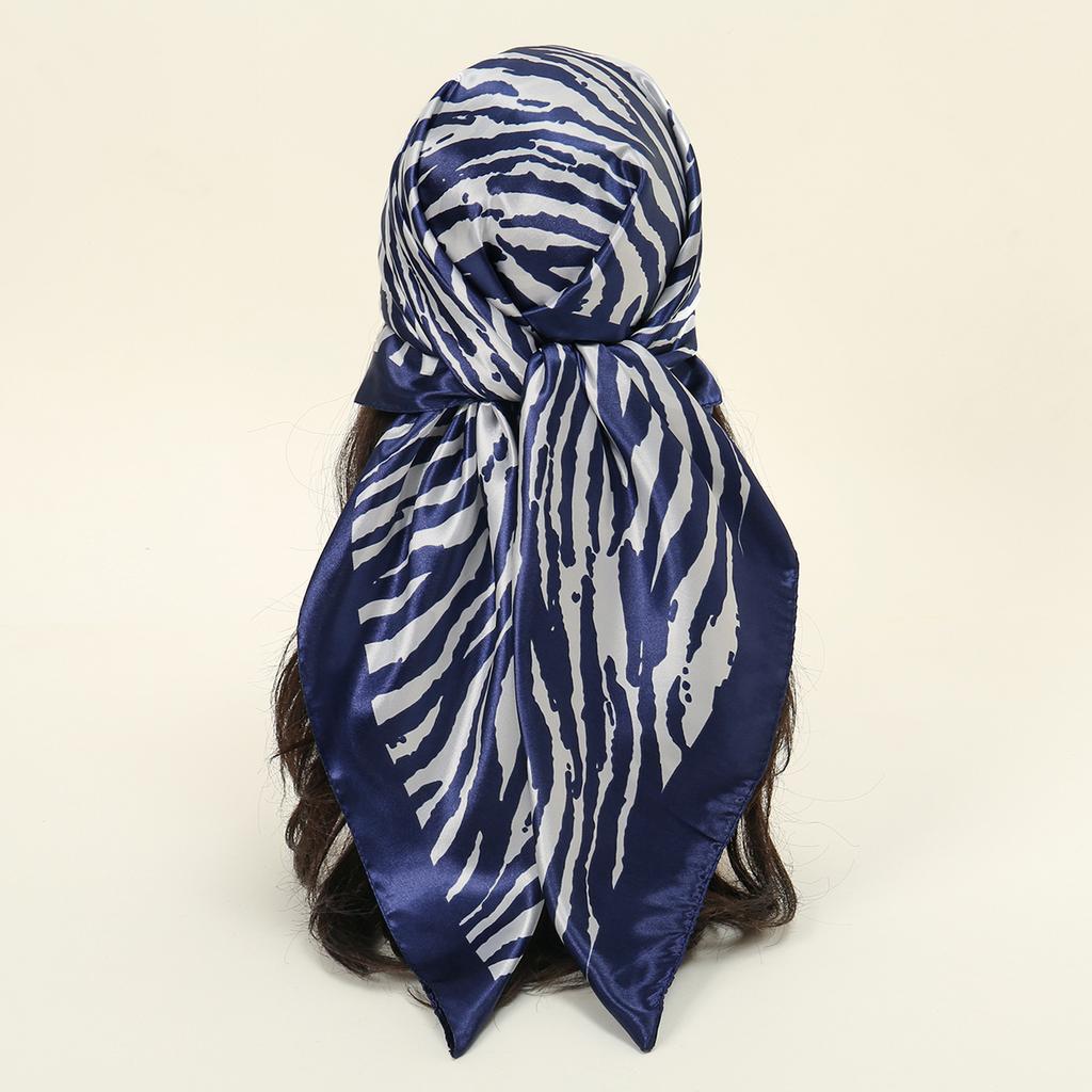 90x90cm Leopard Print Square Scarf Women's Hijab Head Wrap Scarf Shawl Neck Kerchief Head Bands Foulard Female Scarfs