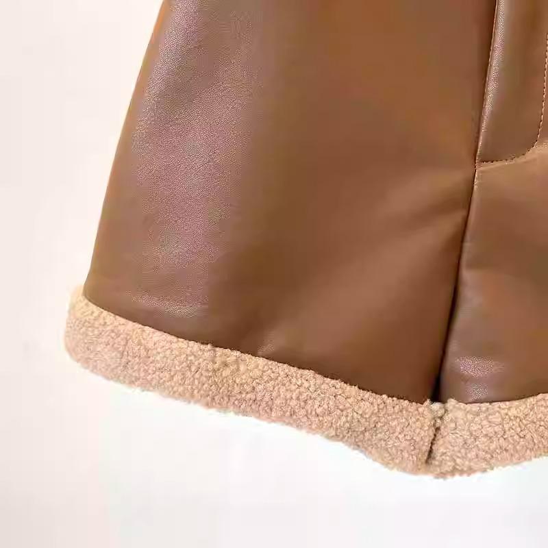 Petite Patchwork High Waist Leather Hot Pants with Furry Design for Autumn/Winter