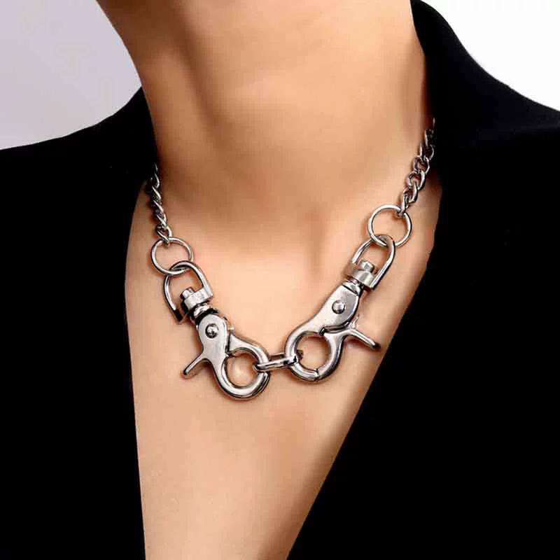 Fashion Stainless Steel Hip-Hop Pendant Creative Necklace Men Women Personality Powerful Keychain Elegant Jewelry Accessories