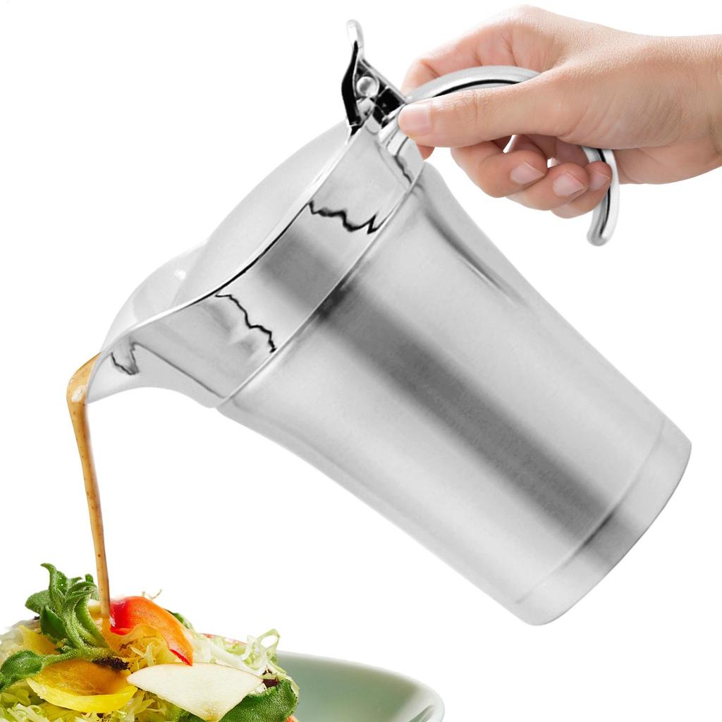 Stainless Steel Gravy Jug 450ML Sauce Dispenser Double Insulated Sauce Gravy Boat Vinaigrette Pot with Hinged Lid for Home